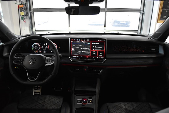 Volkswagen Tayron 10 of 28
