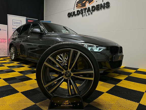 BMW 330i 6 of 30