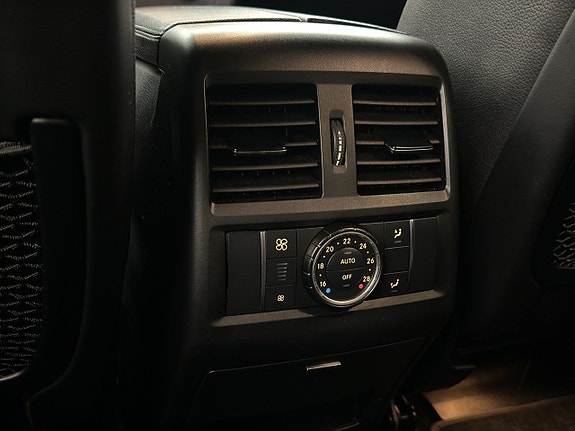Mercedes-Benz GLE450 15 of 30