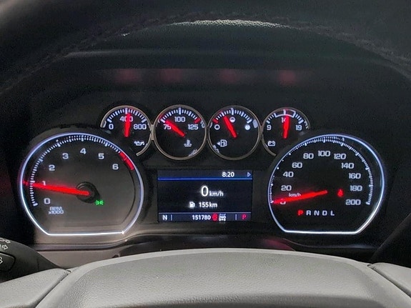 Chevrolet Silverado 1500 11 of 18