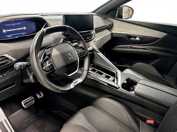 Peugeot 5008 5 of 16
