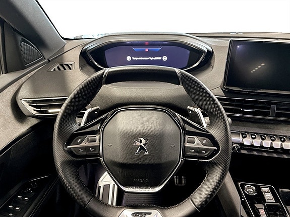 Peugeot 5008 8 of 16