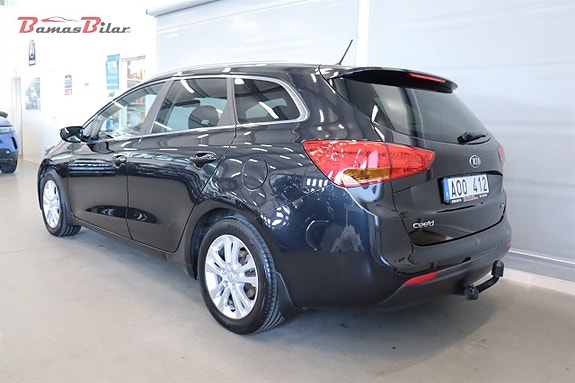 Kia Ceed 3 of 5