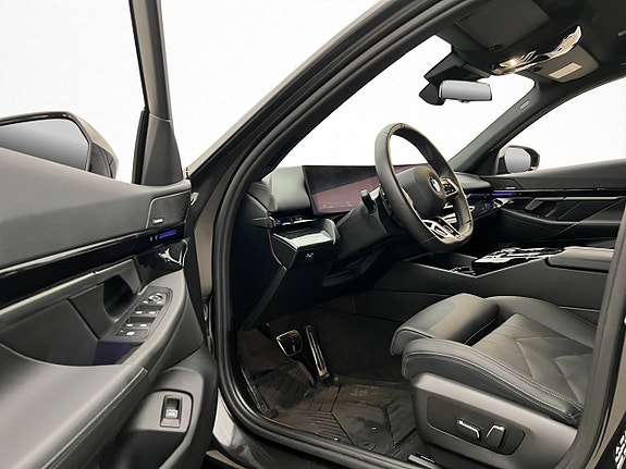 BMW 520d 10 of 30