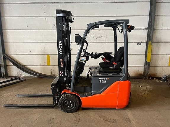 Toyota truck 8FBE15T