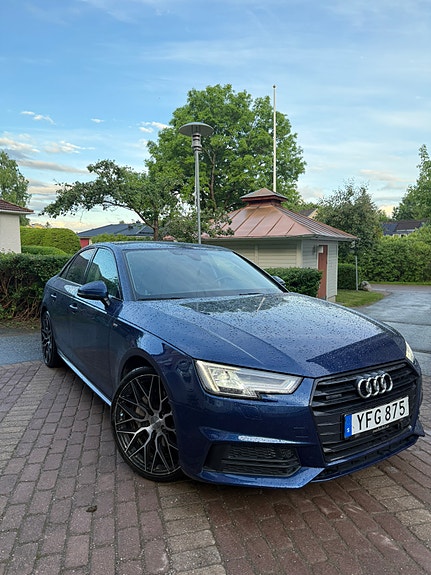 Audi A4 2 of 8