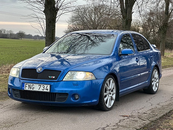 Skoda Octavia RS 2 of 5