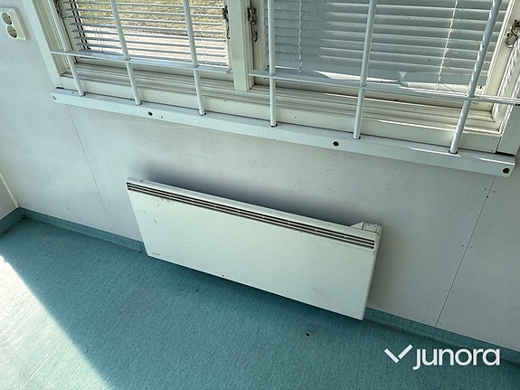 Product image 28 of 45