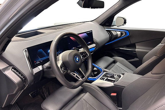BMW X3 9 of 16