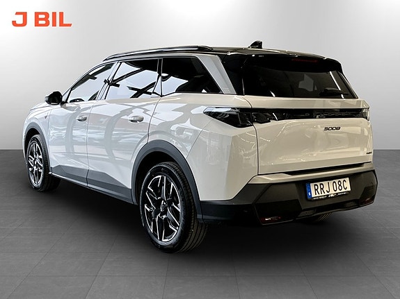 Peugeot 5008 19 of 24