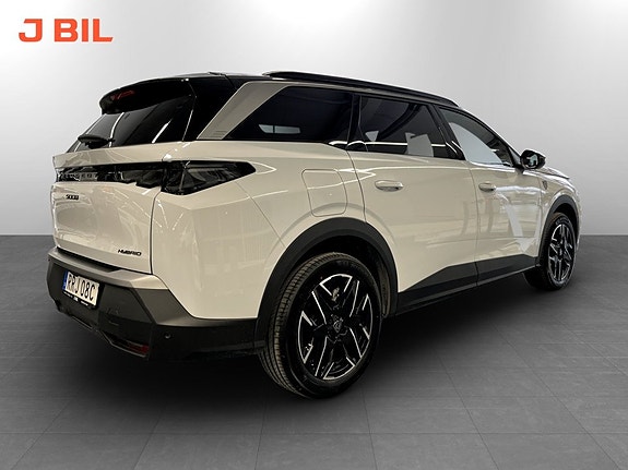 Peugeot 5008 3 of 24