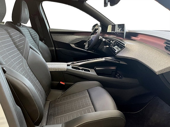 Peugeot 5008 16 of 24