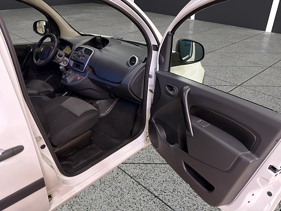 Renault Kangoo Express 11 of 24