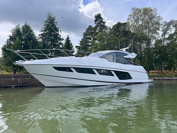 Sunseeker Predator 57 -2018 | Volvo Penta D13-900 | Dockmate