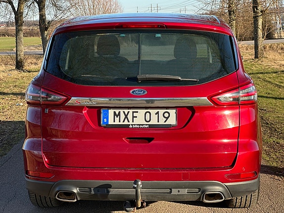 Ford S-MAX 6 of 22