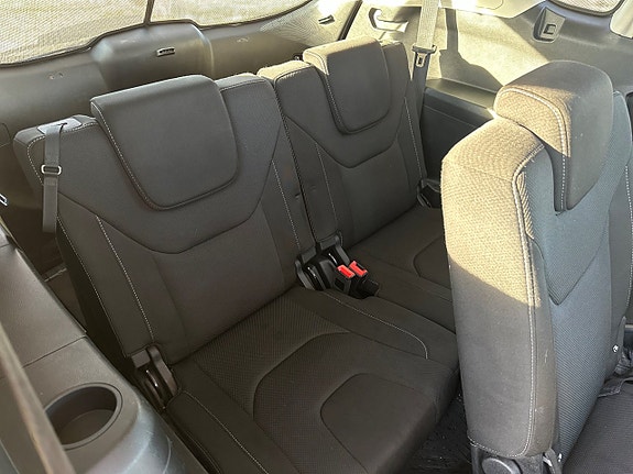 Ford S-MAX 15 of 22