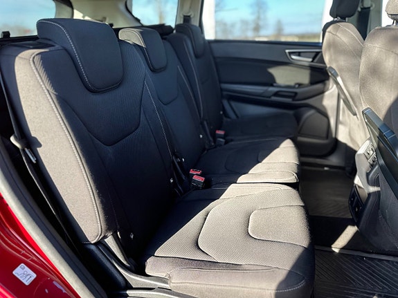 Ford S-MAX 13 of 22