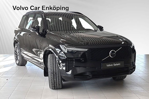 Volvo XC90 7 of 30