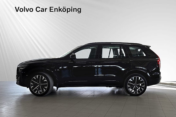 Volvo XC90 4 of 30