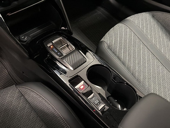 Peugeot 208 13 of 14