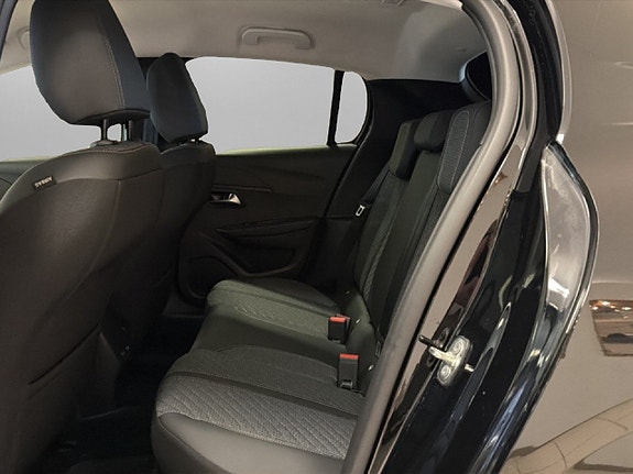 Peugeot 208 8 of 14