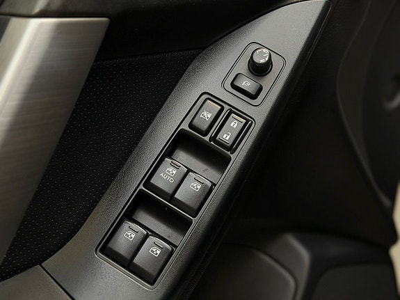 Subaru Forester 15 of 25