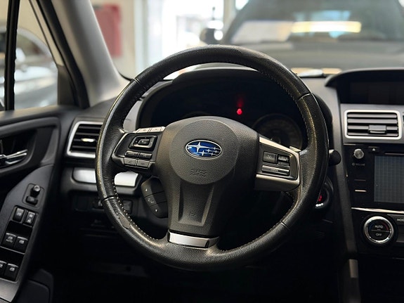Subaru Forester 9 of 25