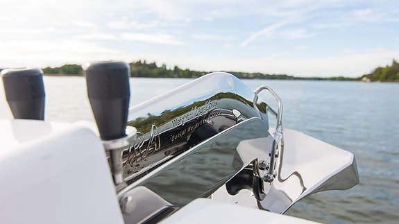 Axopar 37 Cabin - 2019 8 of 30