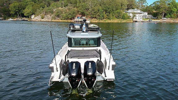 Axopar 37 Cabin - 2019 24 of 30