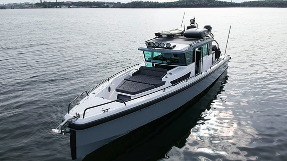 Axopar 37 Cabin - 2019 28 of 30
