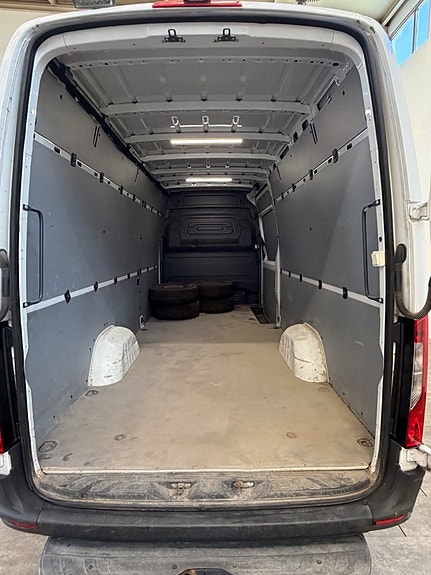 Mercedes-Benz Sprinter 315 12 of 12