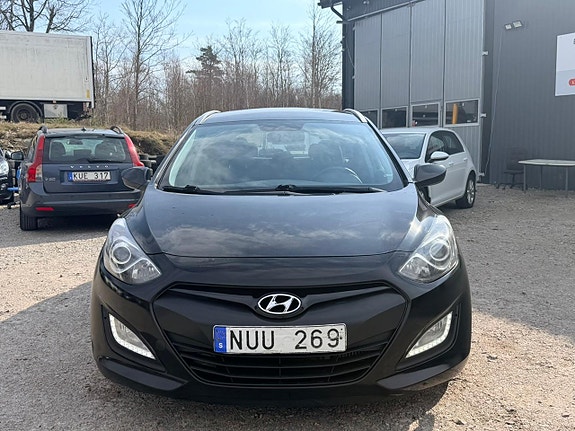 Hyundai i30 7 of 12