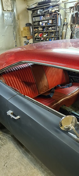 Dodge Charger 8 of 10