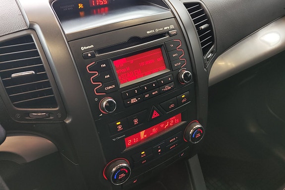 Kia Sorento 18 of 24