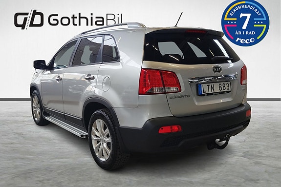 Kia Sorento 8 of 24