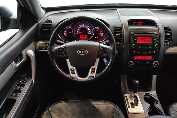 Kia Sorento 11 of 24