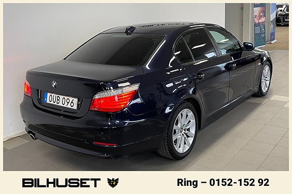 BMW 520d 4 of 5
