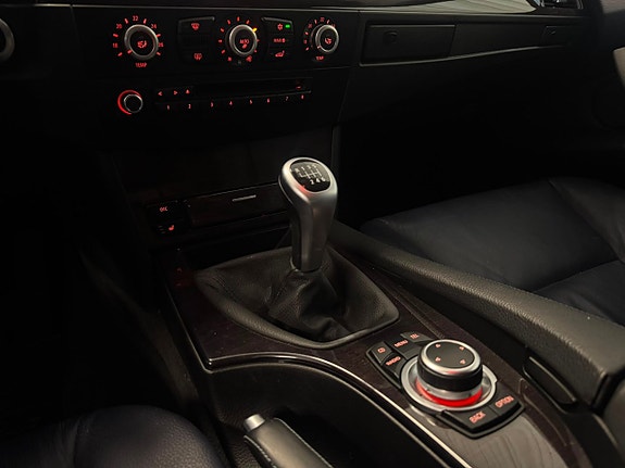 BMW 520d 21 of 25
