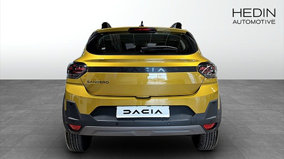 Dacia Sandero 6 of 8