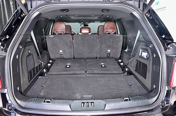 Ford Explorer 9 of 30