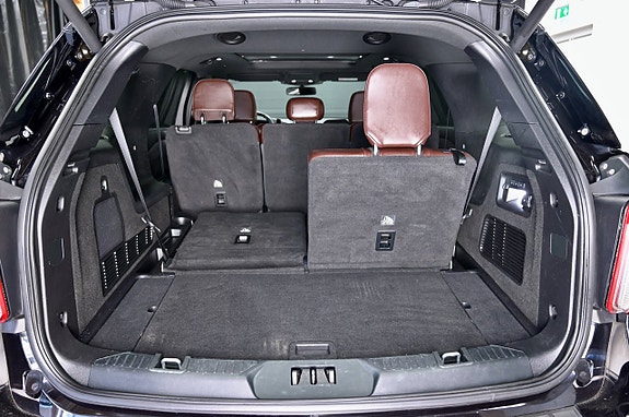 Ford Explorer 10 of 30