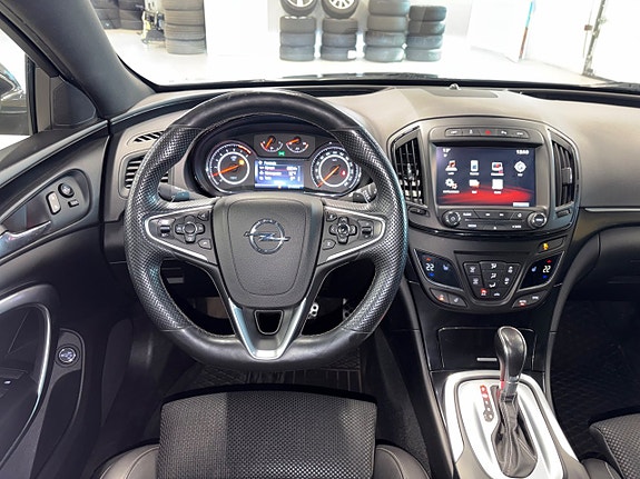 Opel Insignia 4 of 5