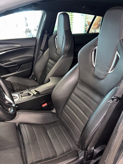 Opel Insignia 3 of 5