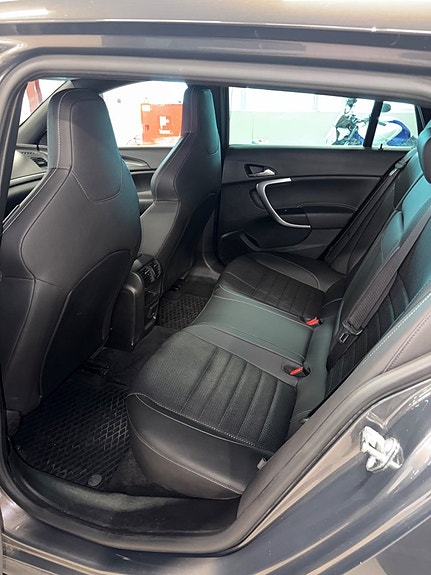 Opel Insignia 6 of 8
