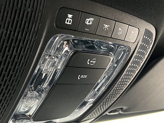 Mercedes-Benz CLA200 d 17 of 30