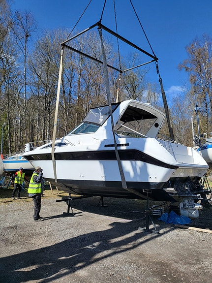 Sea Ray 280 2 of 4