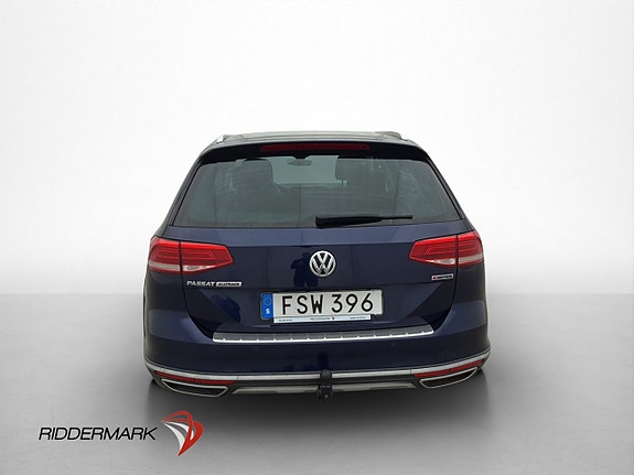 Volkswagen Passat Alltrack 7 of 30