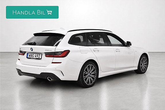 BMW 330e 5 of 5