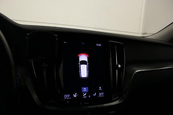 Volvo V60 15 of 16