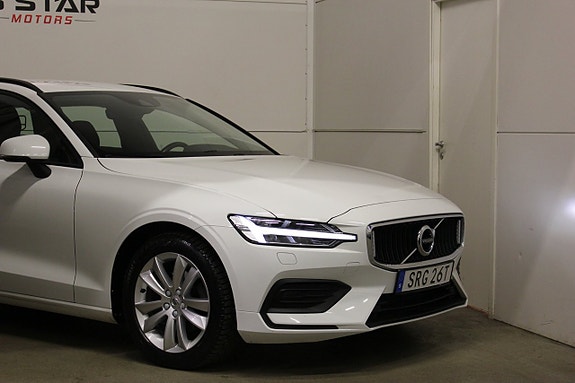 Volvo V60 2 of 16